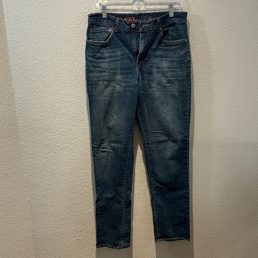 urban pipeline Men's Indigo Athletic Max Flex Jeans with Faded Wash Size 32x34